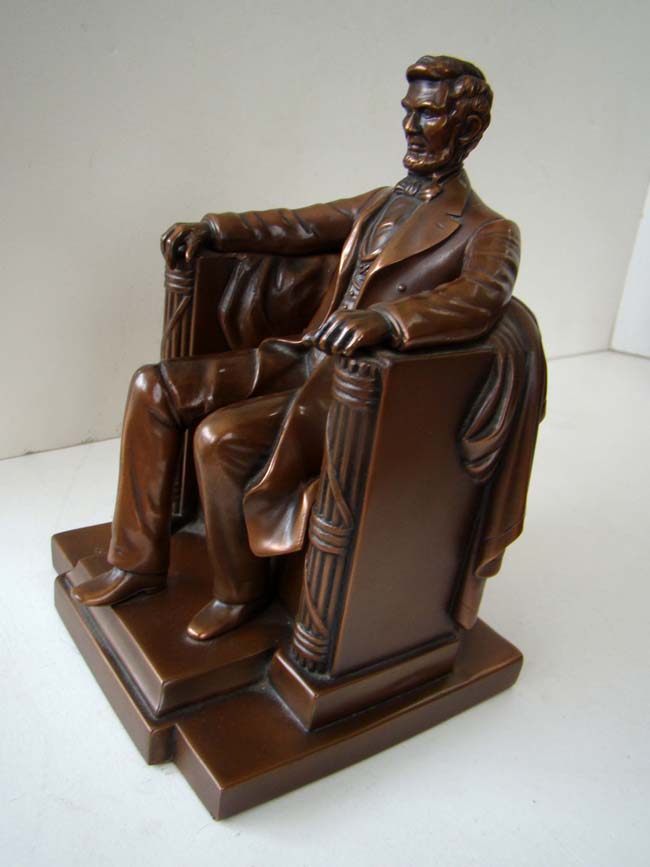 Absolutely the finest pair of Jennings Brothers "Lincoln in the chair" bookends circa 1925 — image 3